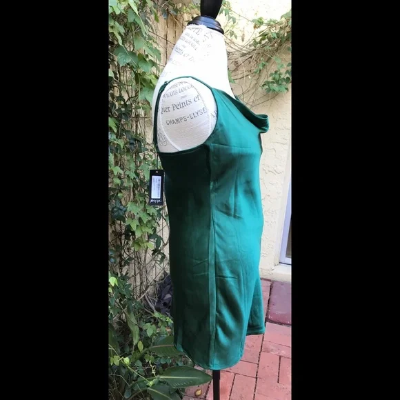 Nasty Gal NWTs Cowl Neck Satin Mini Dress Dark Green USA Sz 6 - Picture 3 of 6